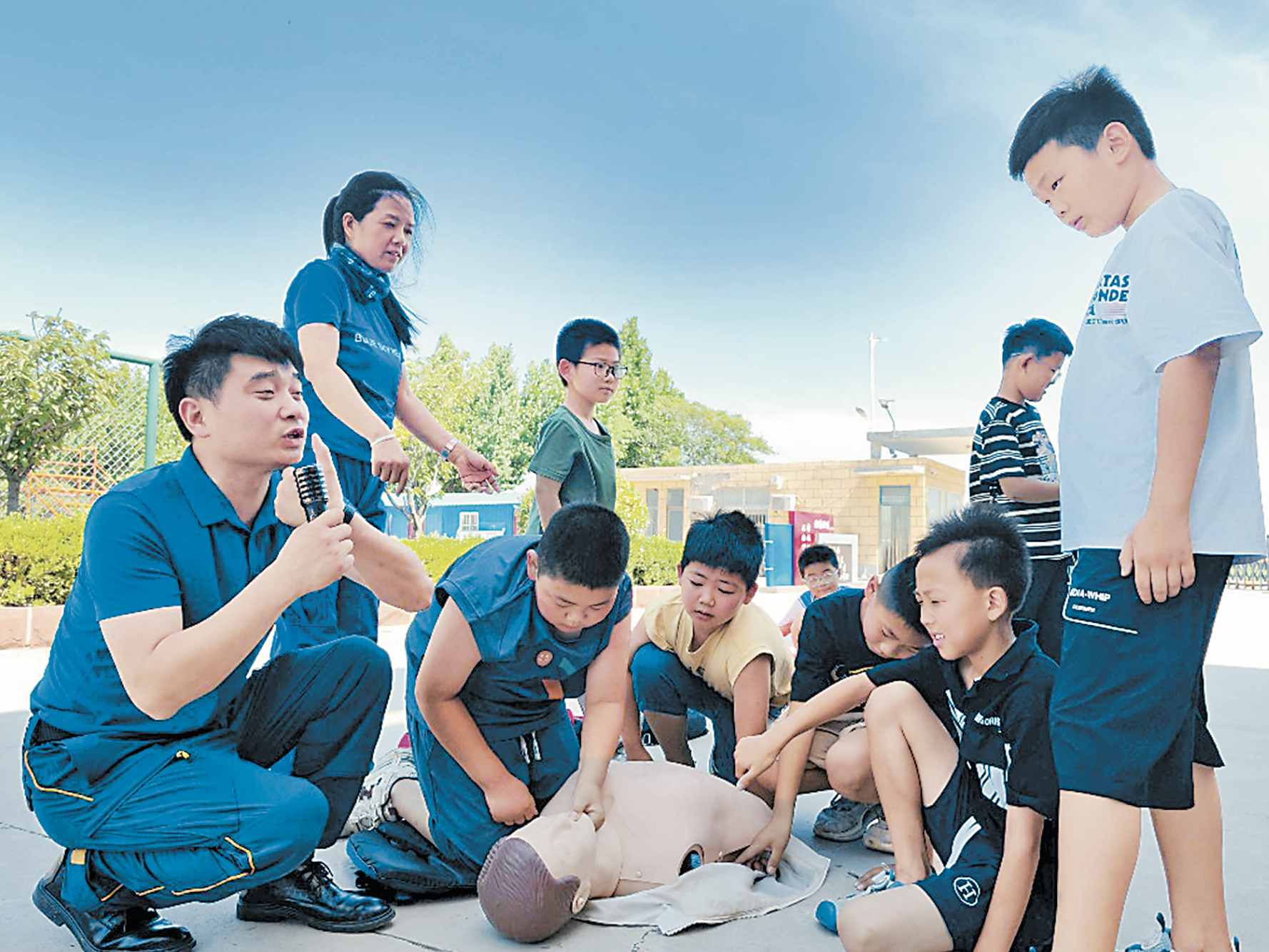  快樂(lè)暑假  安全同行